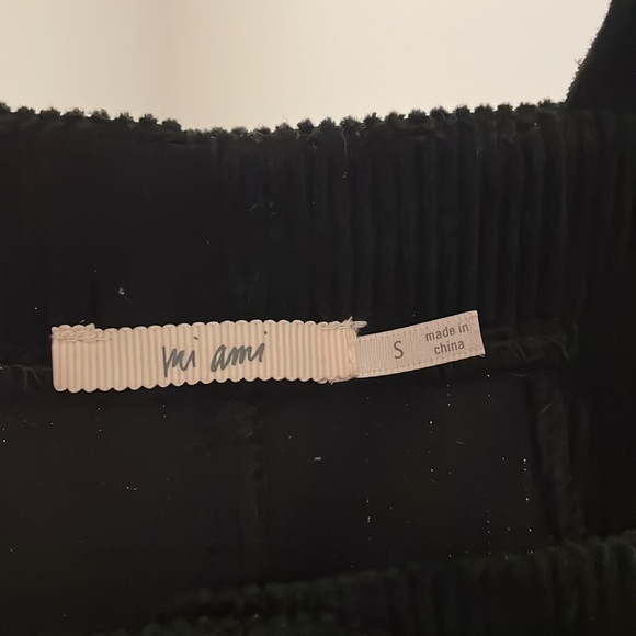 NWOT Francesca’s Mi Ami Corduroy Black Button Overall Dress - Picture 3 of 3